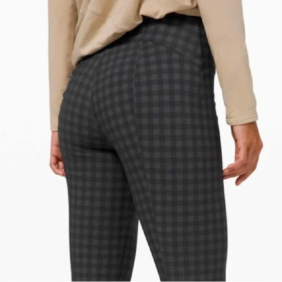 Lululemon Here to There High-Rise 7/8 Pant Brighton Buffalo Print Grey Black 8 - Picture 4 of 16
